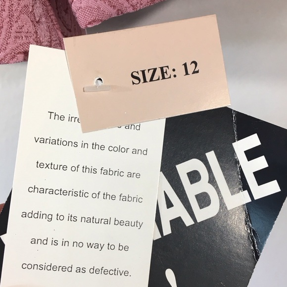 Miss Dorby Floral Jacquard Cropped Blazer. - Picture 5 of 7